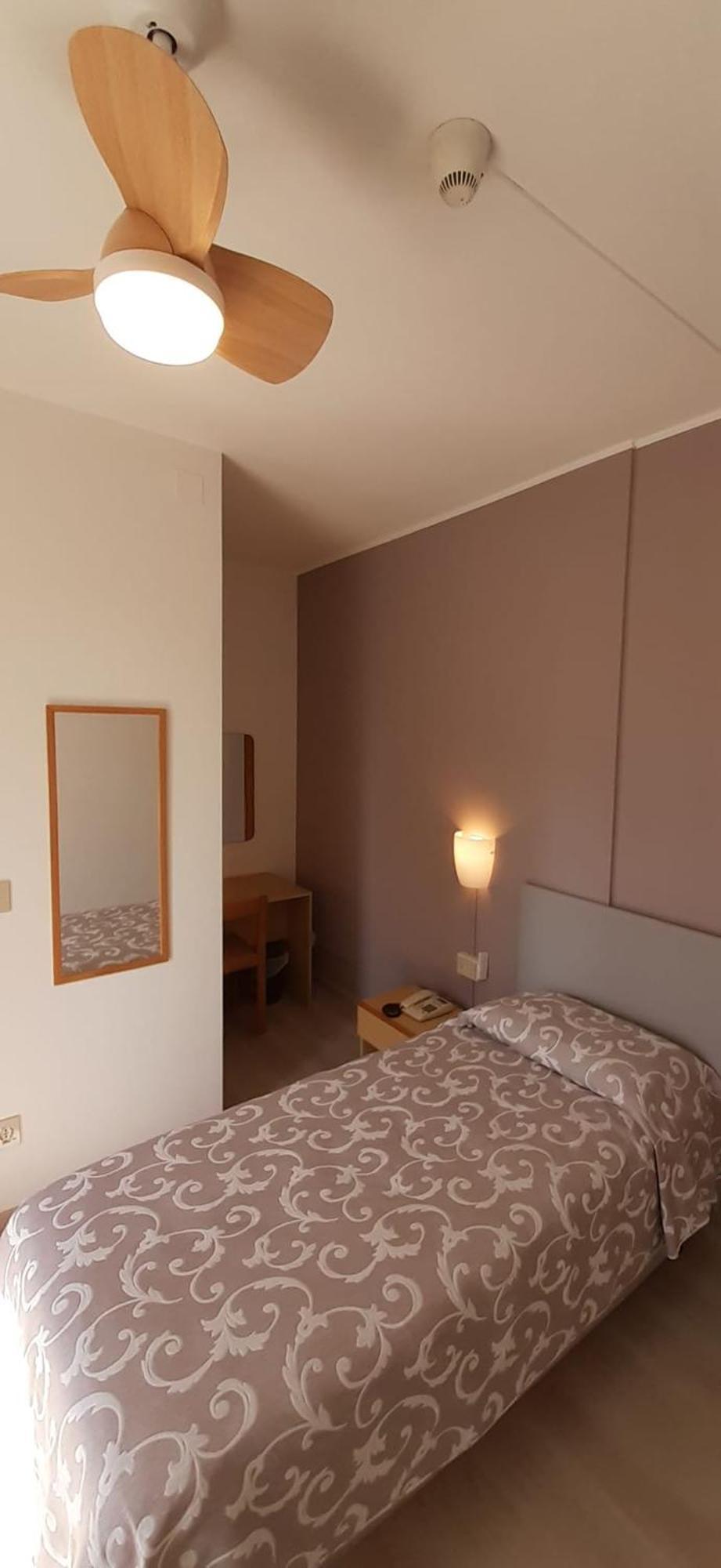 Albergo Centrale Tarcento Exterior foto